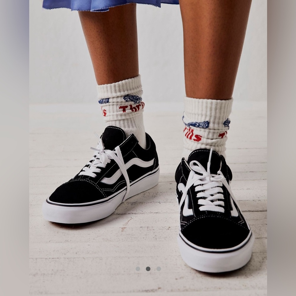 Vans Classic Black and White Sneakers size 7